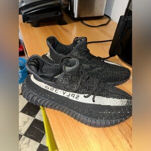 Yeezy 350 Oreo